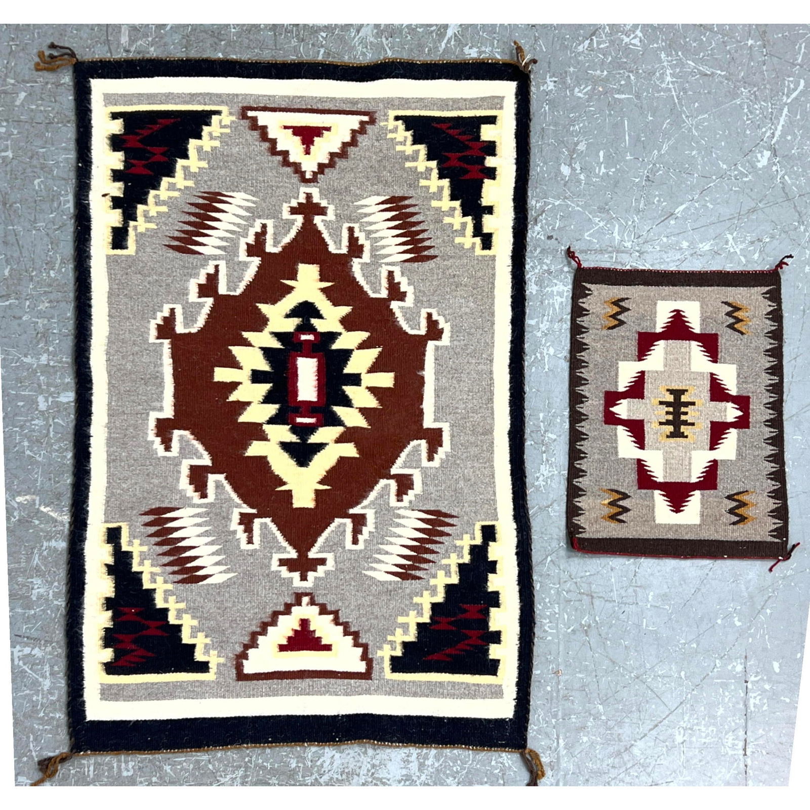 4'1 X 2'7 2pc American Indian Carpet Rug. Signed. Crownpoint New Mexico (1 of 9)