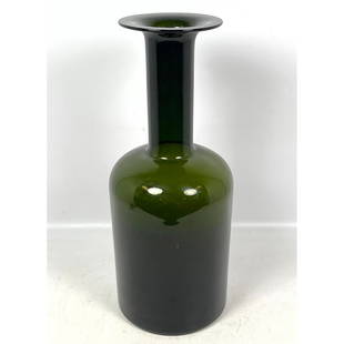 Otto Brauer Holmegaard Gulvase  Danish Modern Denmark Glass Vase.: Otto Brauer Holmegaard Gulvase Danish Modern Denmark Glass Vase. Dimensions: Height: 20 inches, Width: 8 inches, Depth: 8 inches. --- US Packing and Shipping charge: In house shipping available. Will