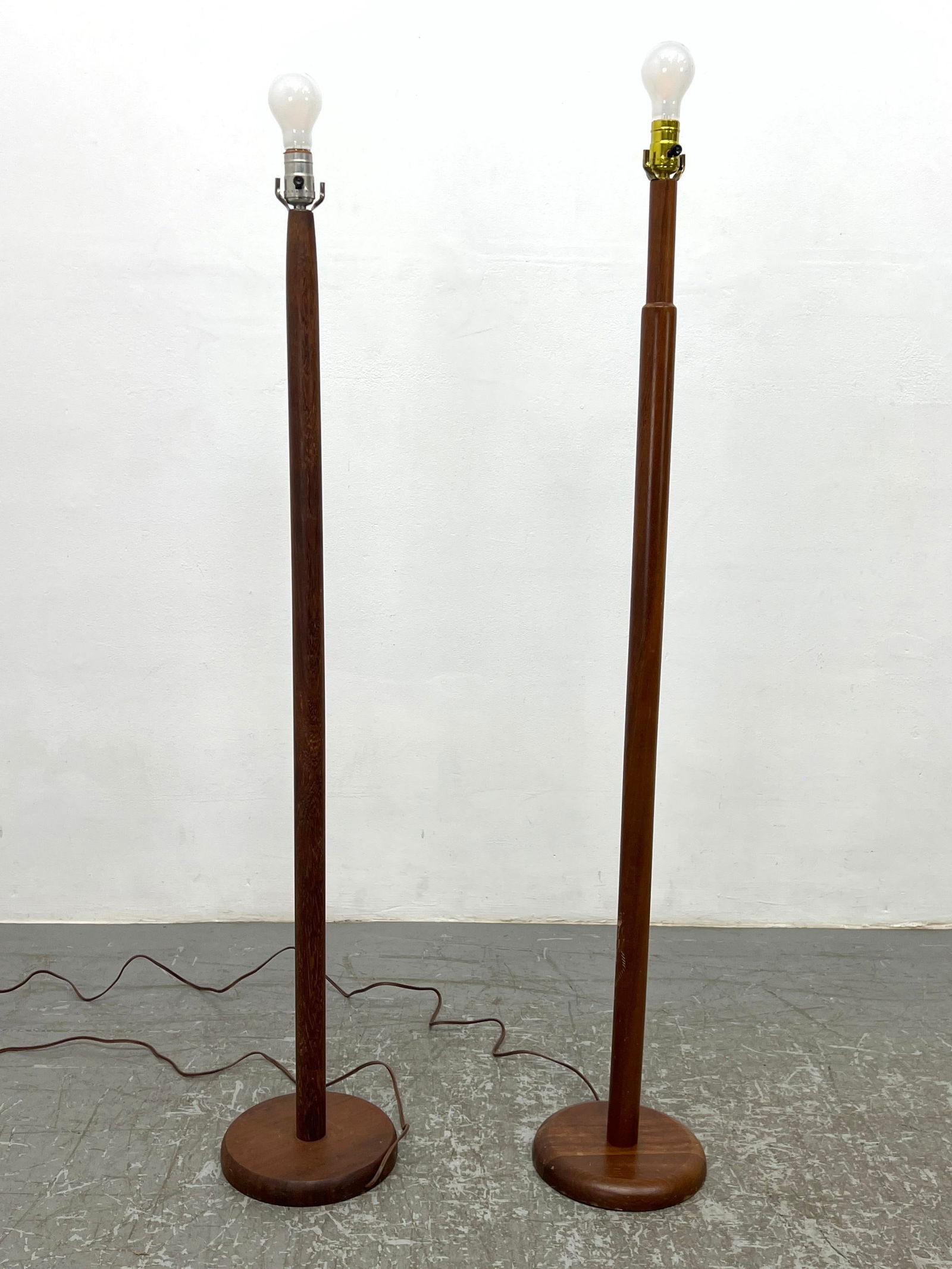 2pcs  Danish Modern Denmark Teak Floor Lamps. Column forms. (1 of 12)
