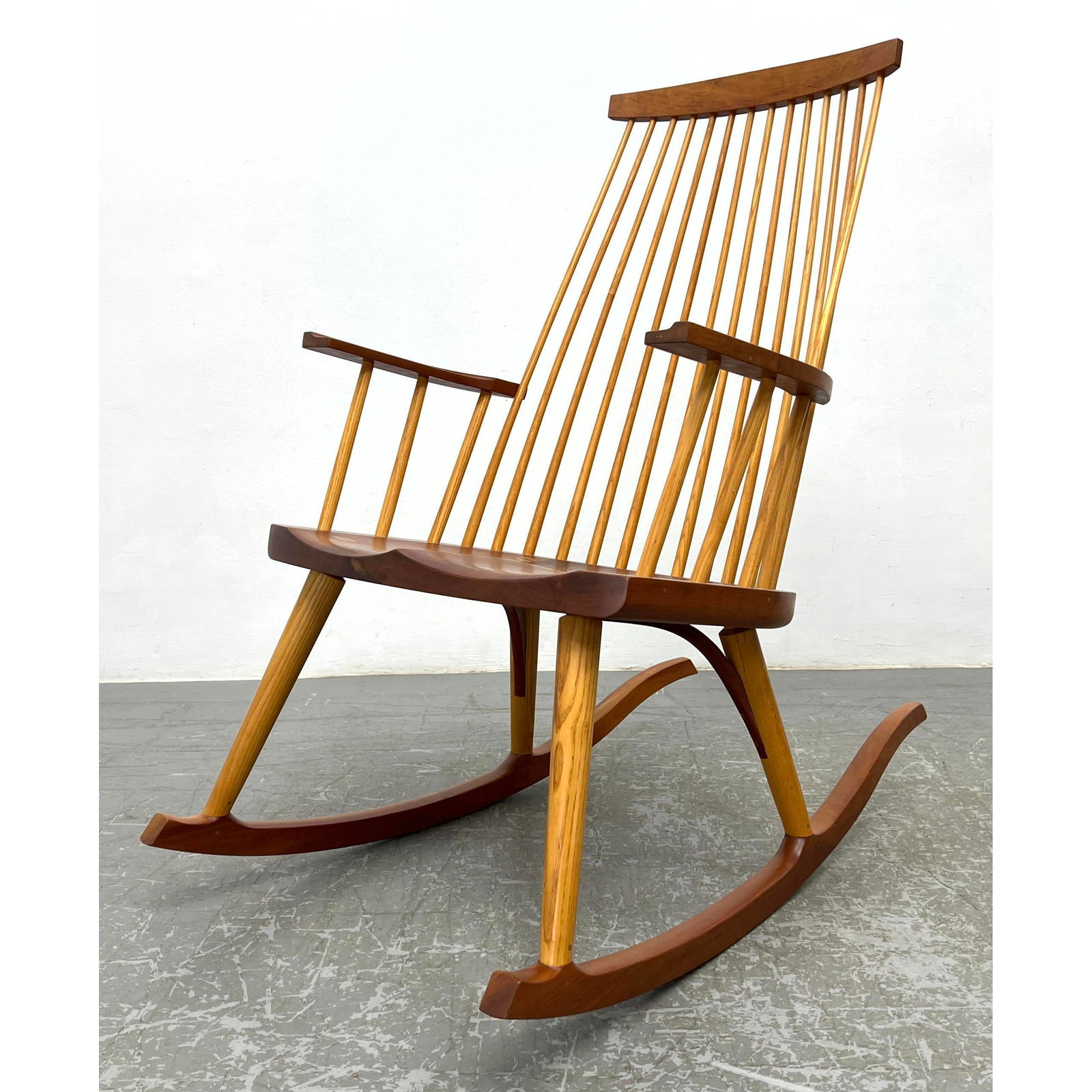 Thomas Moser 1996 Mixed woods Rocking Chair. Spindle Rocker. (1 of 10)