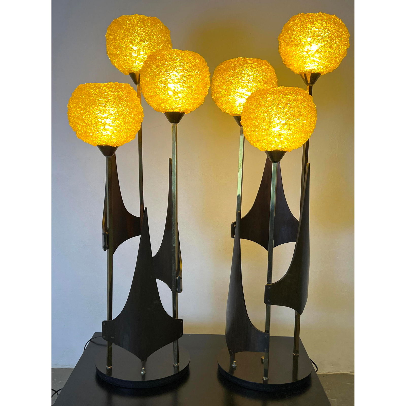Pr Brutalist Modernist Spaghetti Shade Lamps. Brass uprights support wood "kite" elements and bright (1 of 18)