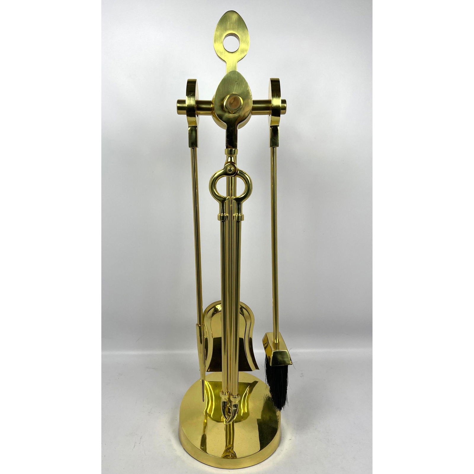 Virginia Metalcrafters Modernist Fireplace Tools. Four teardrop handled tools sit nicely on brass st (1 of 11)