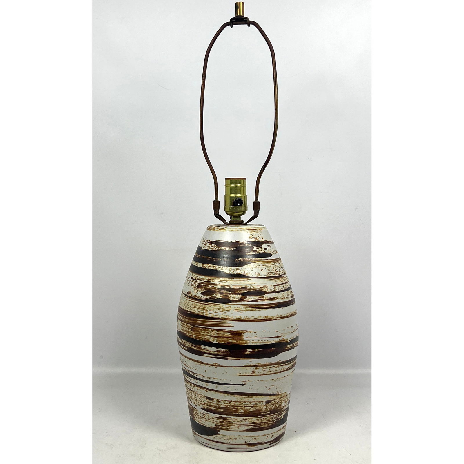 Martz for MARSHALL STUDIOS pottery lamp. Brown tan stripes. Signed Marshall.: Martz for MARSHALL STUDIOS pottery lamp. Brown tan stripes. Signed Marshall. Dimensions: Height: 25 inches, Width: 7 inches, Depth: 7 inches. --- US Packing and Shipping charge: In house shipping avai