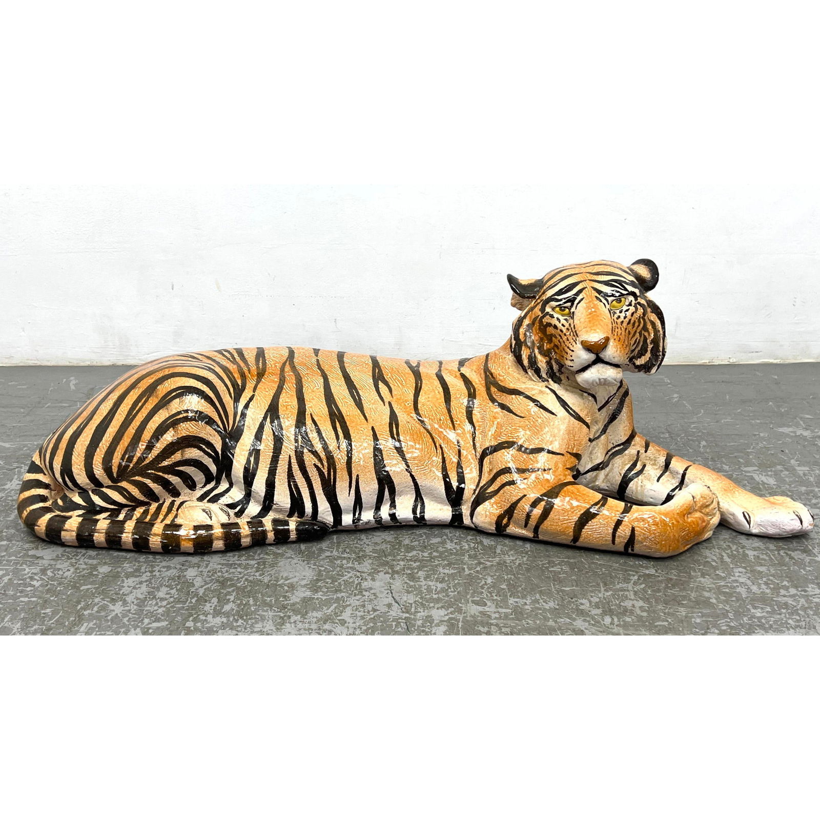 Ceramic tiger sculpture signed made in Italy. (1 of 9)