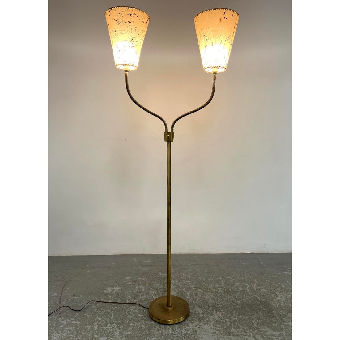 Mid Century Modern Double Goose Neck Floor Lamp. 3 light settings (1 of 15)
