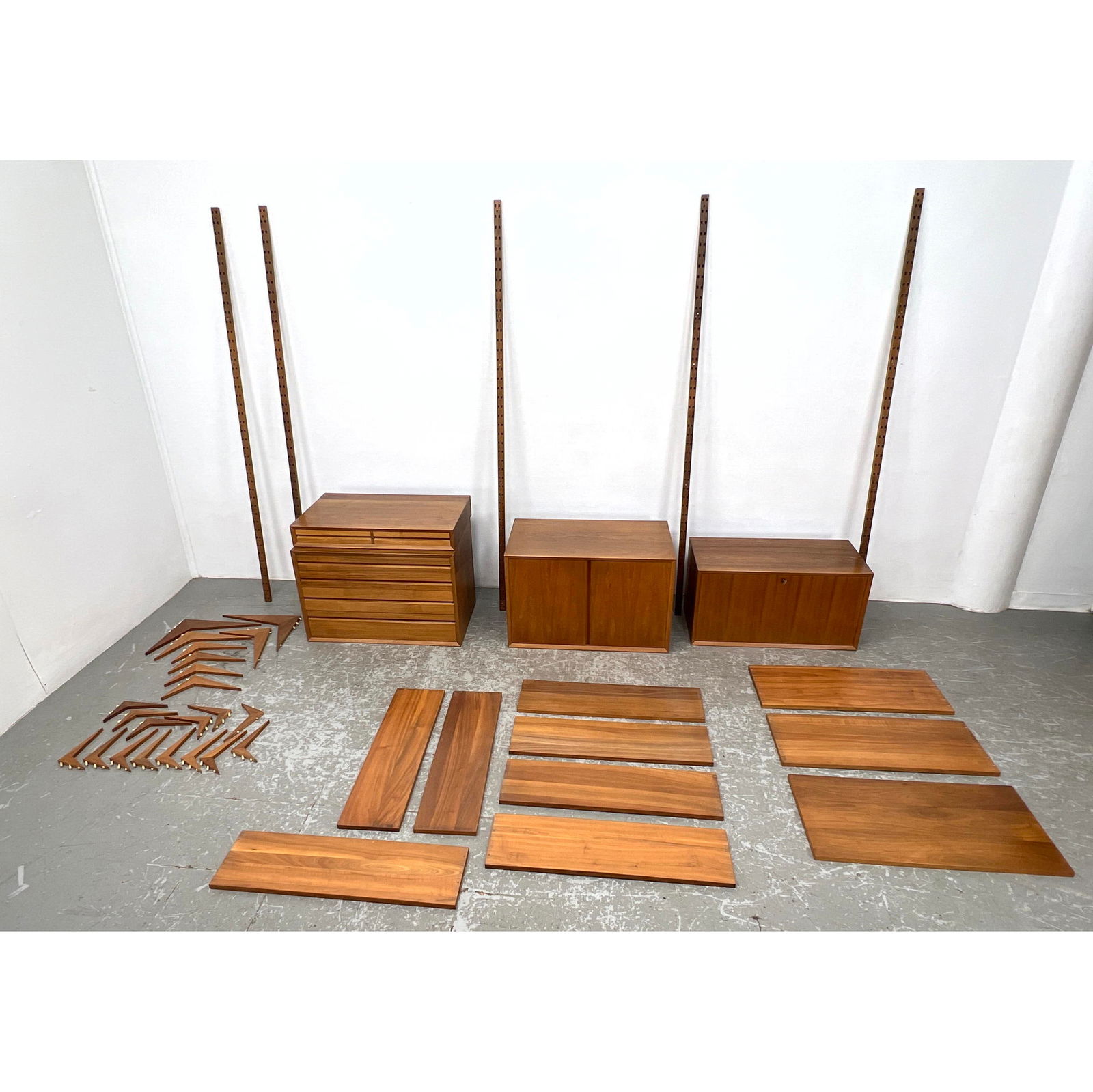 POUL CADOVIUS Cado Wall Unit Shelf and Cabinets. Dimensions are 1 unit3 large shelves 7 medium siz (1 of 20)