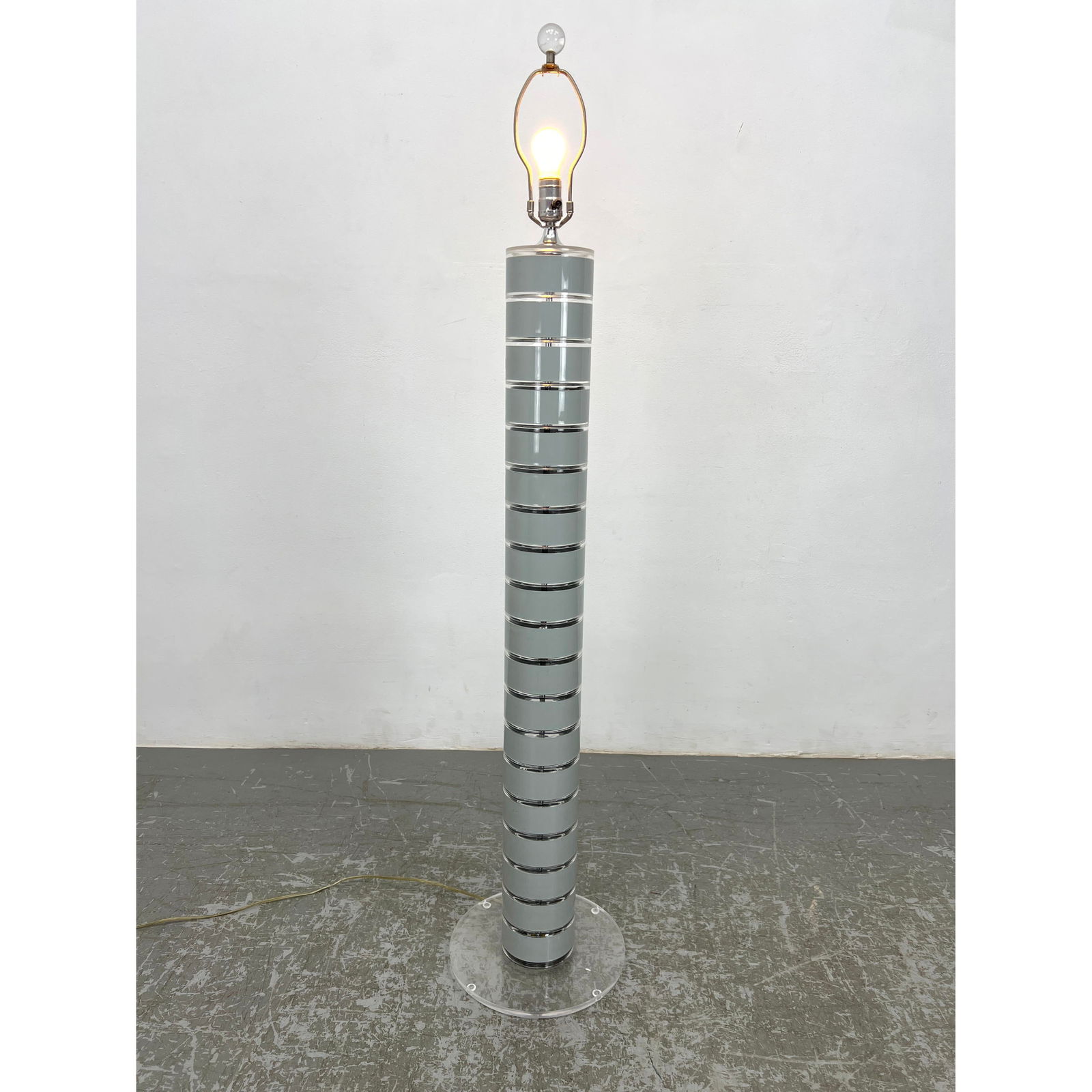 Vintage Optique Stacked Lucite Floor Lamp. Unmarked. (1 of 9)
