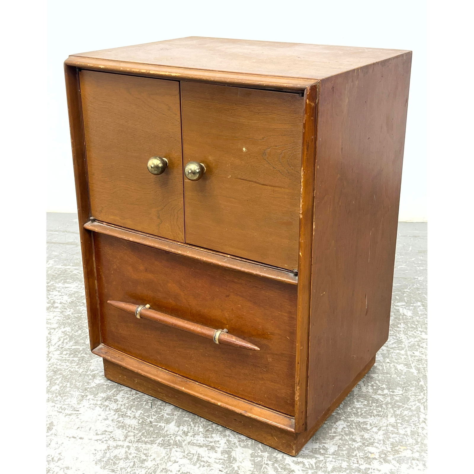 T.H. Robsjohn-Gibbings Widdicomb Nightstand Side Table. Label (1 of 11)