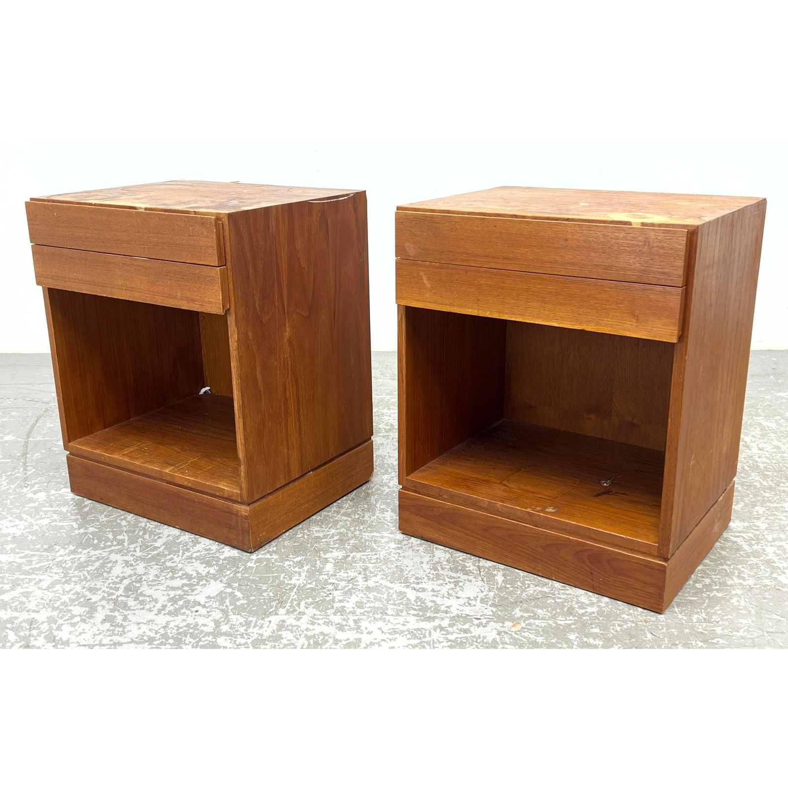 Pair Arne Wahl Iversen Danish Modern Denmark Teak Nightstands (1 of 16)