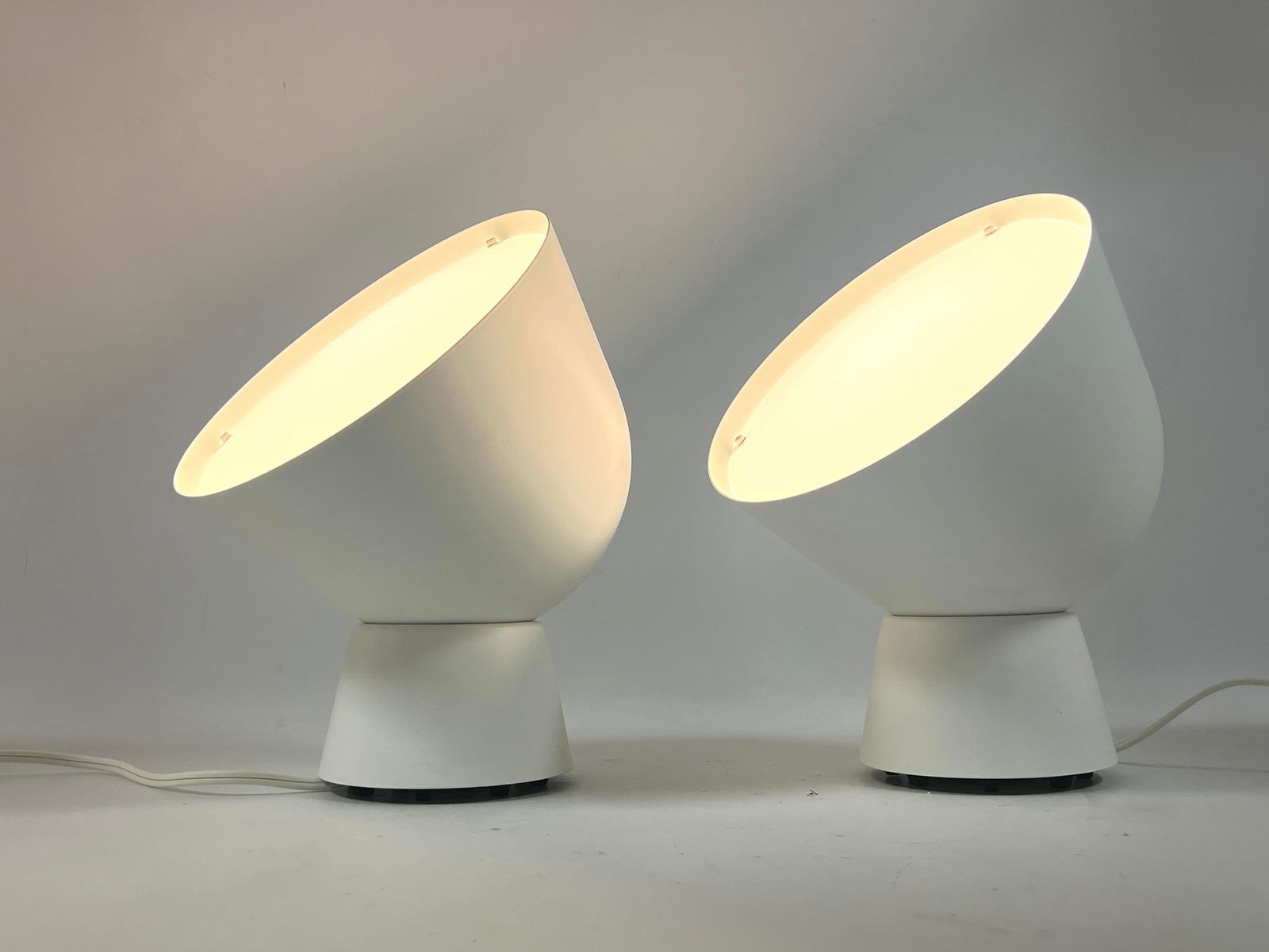 Pair of Ola Wihlborg Designed White Metal Table Lamps (1 of 13)