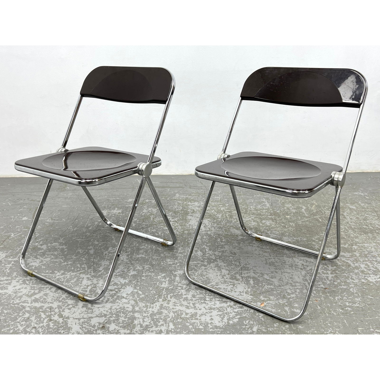 Pair Plia folding chairs for Castelli Italy. (1 of 8)
