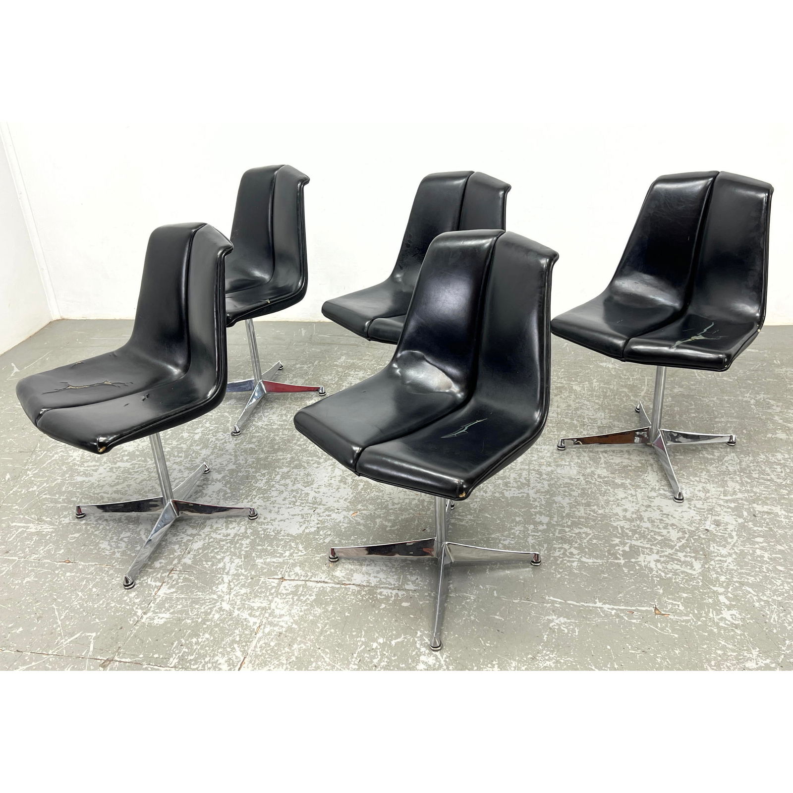 Set 5 RICHARD SCHULTZ for KNOLL Dining Chairs.  Chrome Pedestal Bases. Art Metal Series Chairs. Blac (1 of 15)