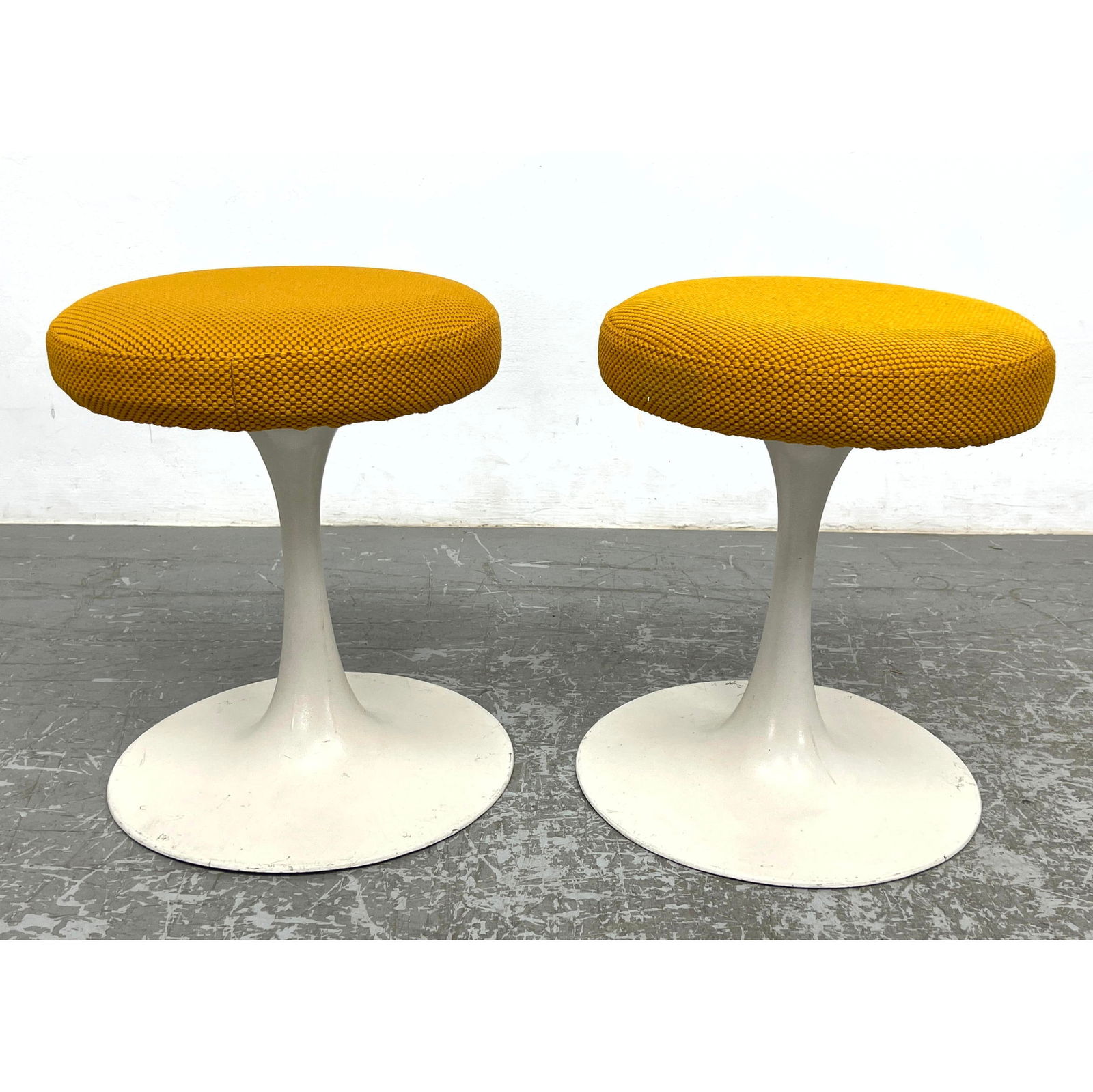 Pr CRE ROSSI Tulip style Stools #2. White body with Mustard Yellow Cushion top. Marked. New Girard U (1 of 10)