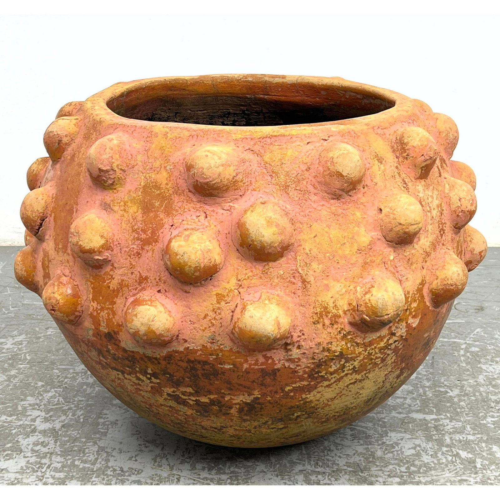 Terra-cotta bumpy nodular garden planter (1 of 16)