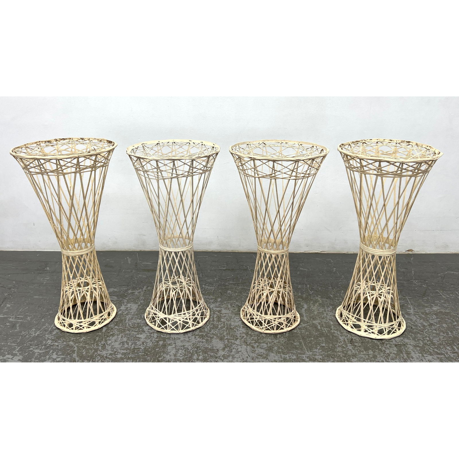 Mid Century Modern Spun Fiberglass Pedestal Plant stands. Russell Woodard Style. (1 of 10)