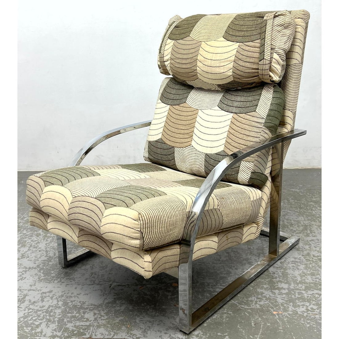 Comfort Designs Chrome lounge chair. Attributed to Adrian Pearsall: Comfort Designs Chrome lounge chair. Attributed to Adrian Pearsall Dimensions: Height: 39 inches, Width: 27.25 inches, Depth: 37 inches. - Seat Height: 17 inches ---