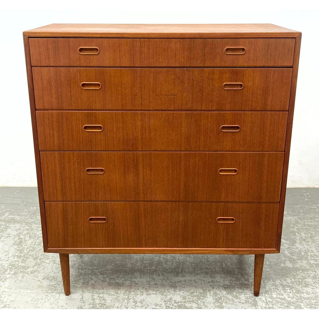 Danish Modern Arne Vodder Falster Teak Chest of Drawers Denmark: Danish Modern Arne Vodder Falster Teak Chest of Drawers Denmark Dimensions: Height: 45.25 inches, Width: 39 inches, Depth: 18.25 inches. --- - We offer curbside delivery for most items to NYC, Manhatt
