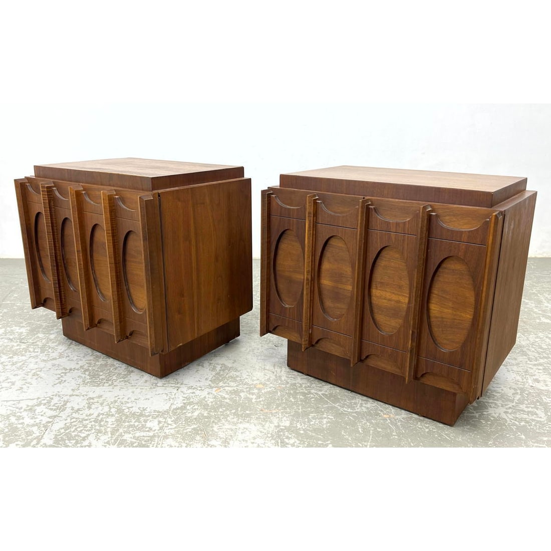 Pr Tobago Sculpted Walnut Nightstands Side Tables. Decorative sculptural applied elements. (1 of 12)