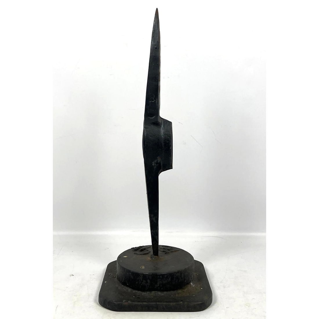 CHRISTOPHER HILTEY Steel Found Object Sculpture Stabile Mobile. (1 of 10)