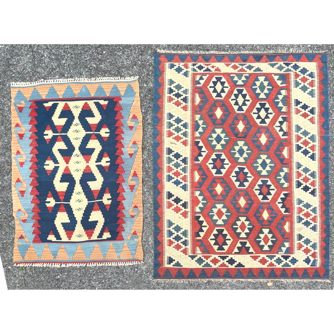 3'8 X 4'11 2pcs Handmade Kilim Carpet Rugs. Geometric pattern. (1 of 4)