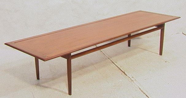 KIPP STEWART for DREXEL Cocktail Coffee Table. Bu: KIPP STEWART for DREXEL Cocktail Coffee Table. Butterfly inlay to corners. American Modern Walnut. Drexel Parallel.-- Dimensions: H: 15 inches: D: 22.5 inches: L: 72 inches ---