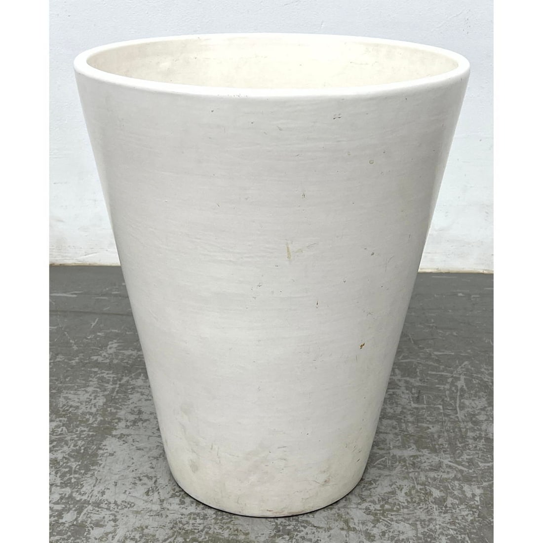 American Modern Cream Glazed Pottery Planter. Gradual Flared Form. Garden. Outdoor. Patio. Architect (1 of 8)