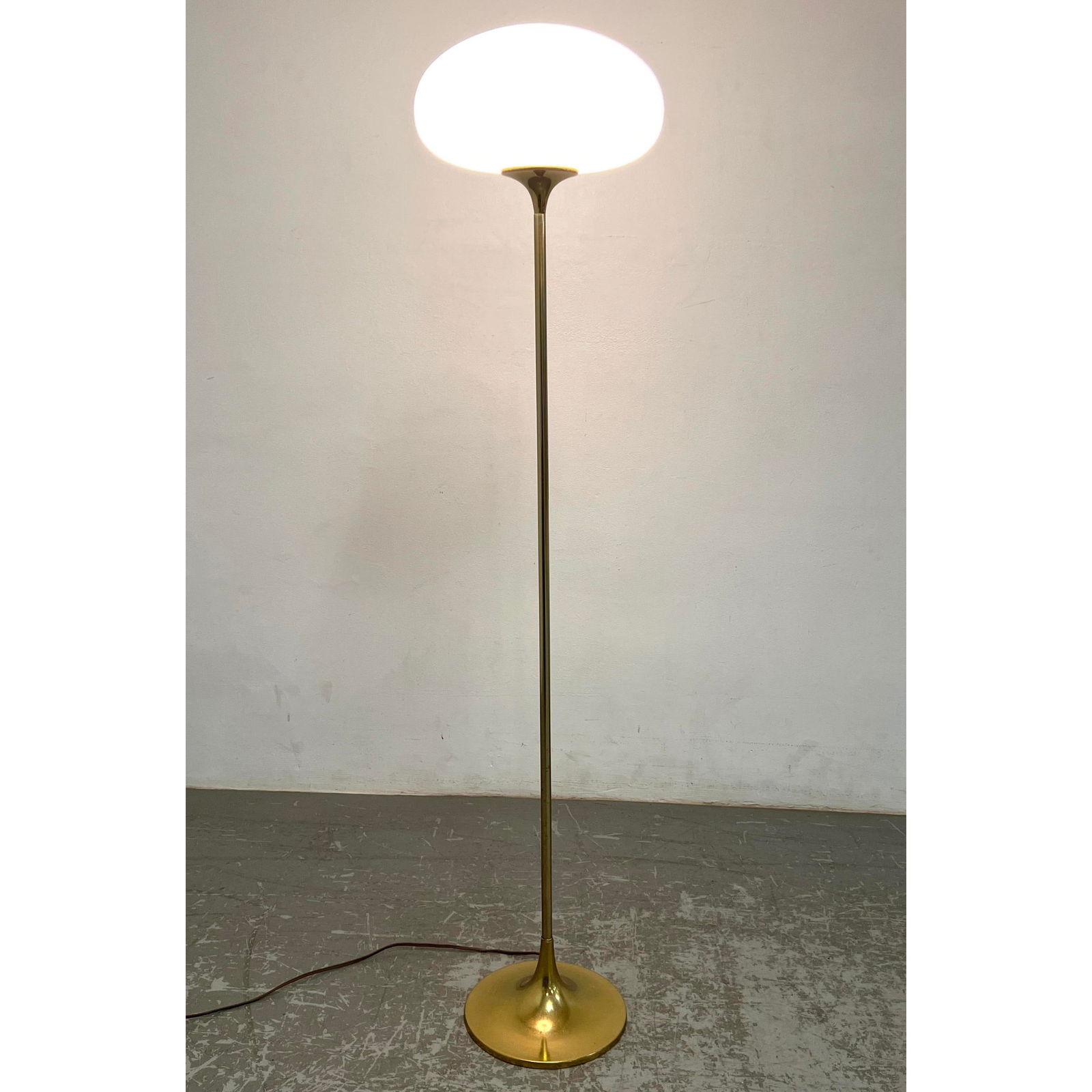 Vintage Laurel Mushroom Shade Floor Lamp. Gold finish. (1 of 7)
