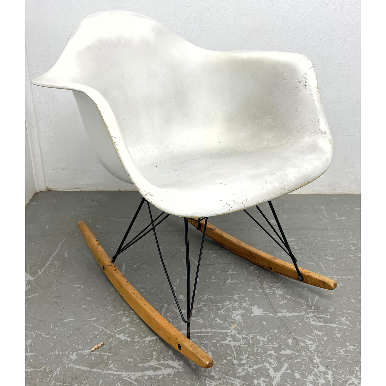 Eames Shell rocking Chair with Birch Runners. (1 of 9)