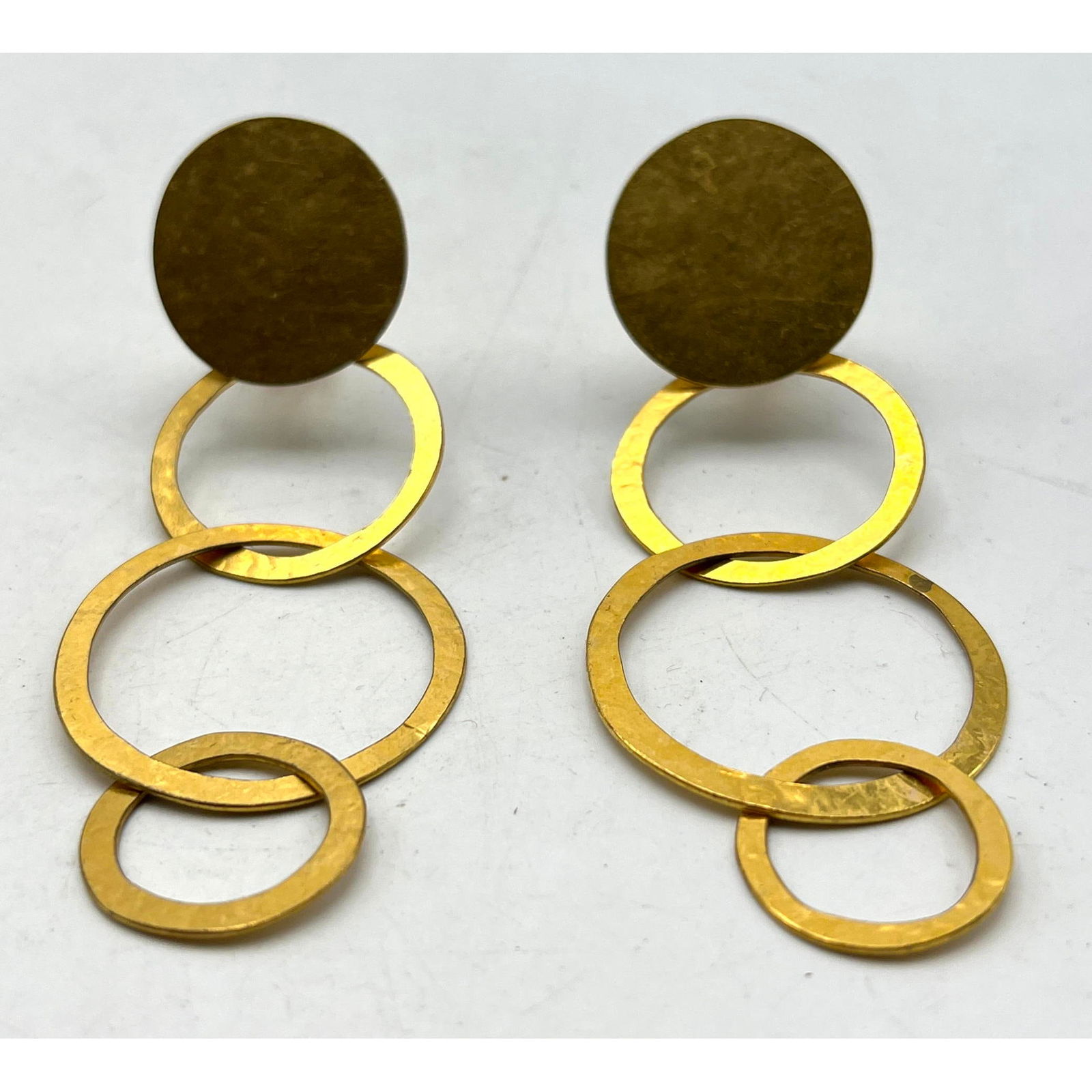 HERVE Van Der Statement Earrings. Gilt Metal Interlocking Loops. Marked.: HERVE Van Der Statement Earrings. Gilt Metal Interlocking Loops. Marked. Dimensions: Height: 4.25 inches, Width: 1.5 inches. --- US Packing and Shipping charge: Jewelry: $20 first item. $3 each additi
