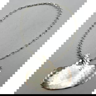 Robert Lee Morris RLM studio hammered sterling silver necklace: Robert Lee Morris RLM studio hammered sterling silver necklace Dimensions: Height: 2.5 inches, Width: 3.75 inches. : L: 17.5 inches. --- US Packing and Shipping charge: Jewelry: $20 first item. $3 eac