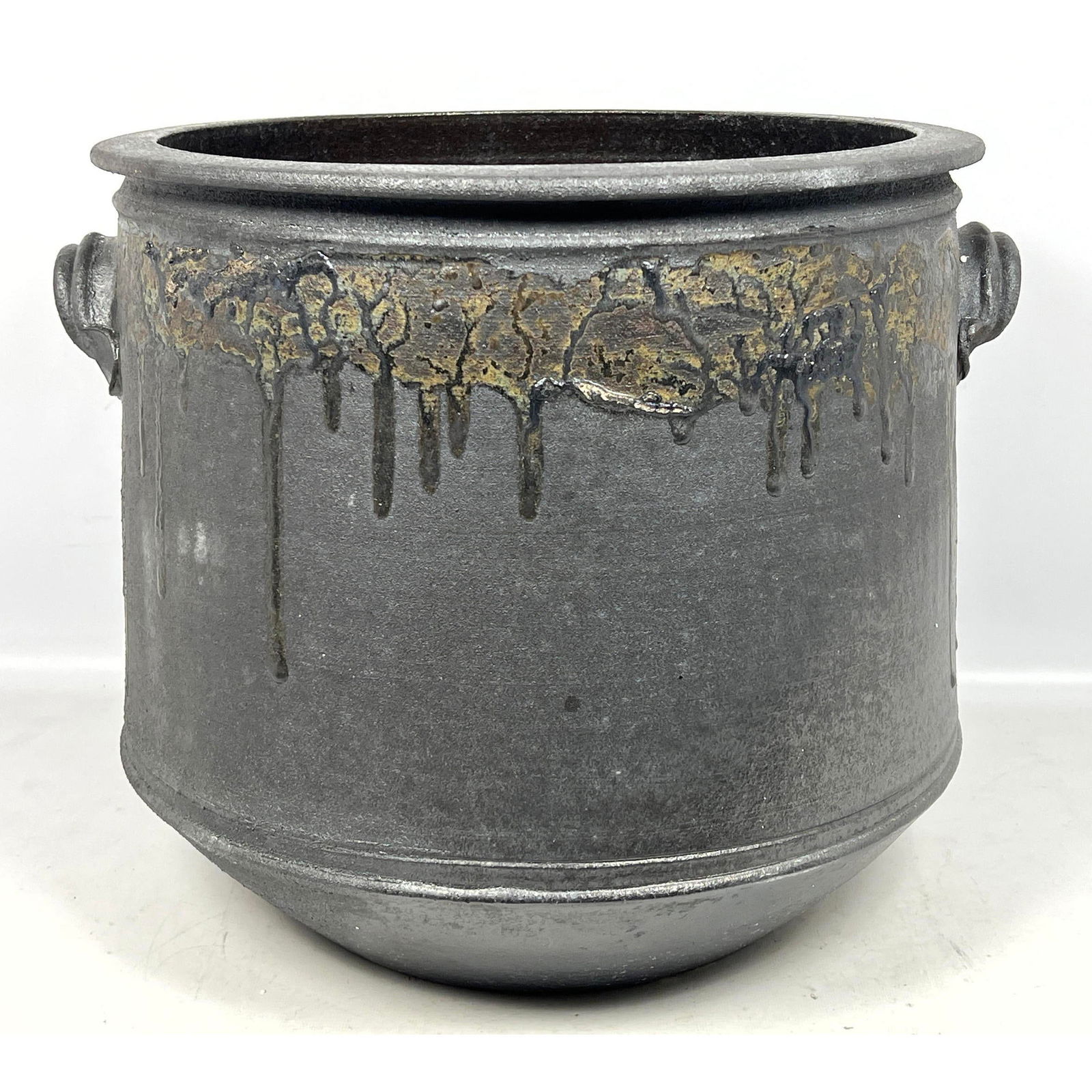 Large Studio Pottery Handled Planter.  Decorated rim. (1 of 9)