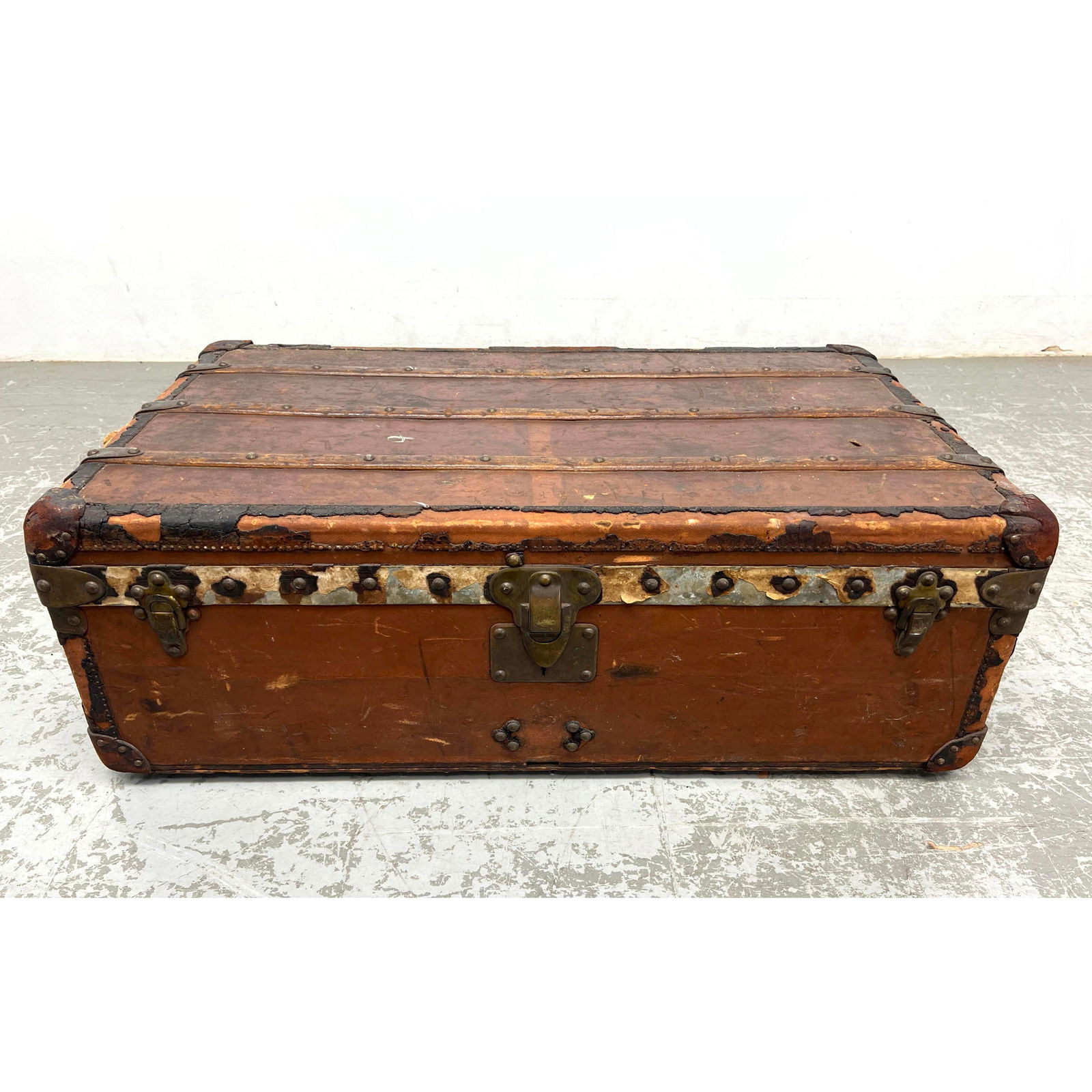 Antique LOUIS VUITTON Trunk Luggage. Wood Case with Wood Straps. Marked inside and on Metal. Has Mon (1 of 16)