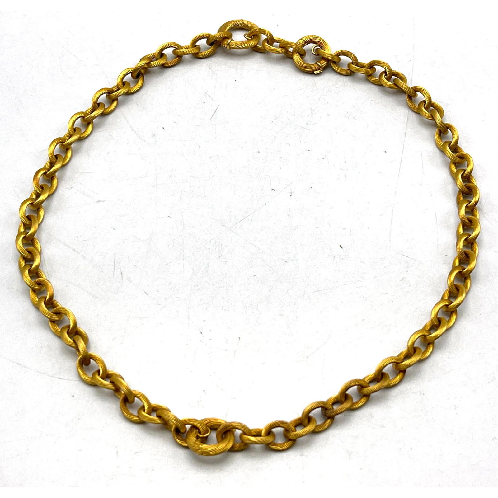 2pc Tests High Karat Gold Link Bracelets. One Bracelet is 8" long; other is 9" long. Can be combined: 2pc Tests High Karat Gold Link Bracelets. One Bracelet is 8" long; other is 9" long. Can be combined to create a Necklace. No Marks found. Dimensions: Height: 9 inches, Width: .75 inches. : L: 17 inch