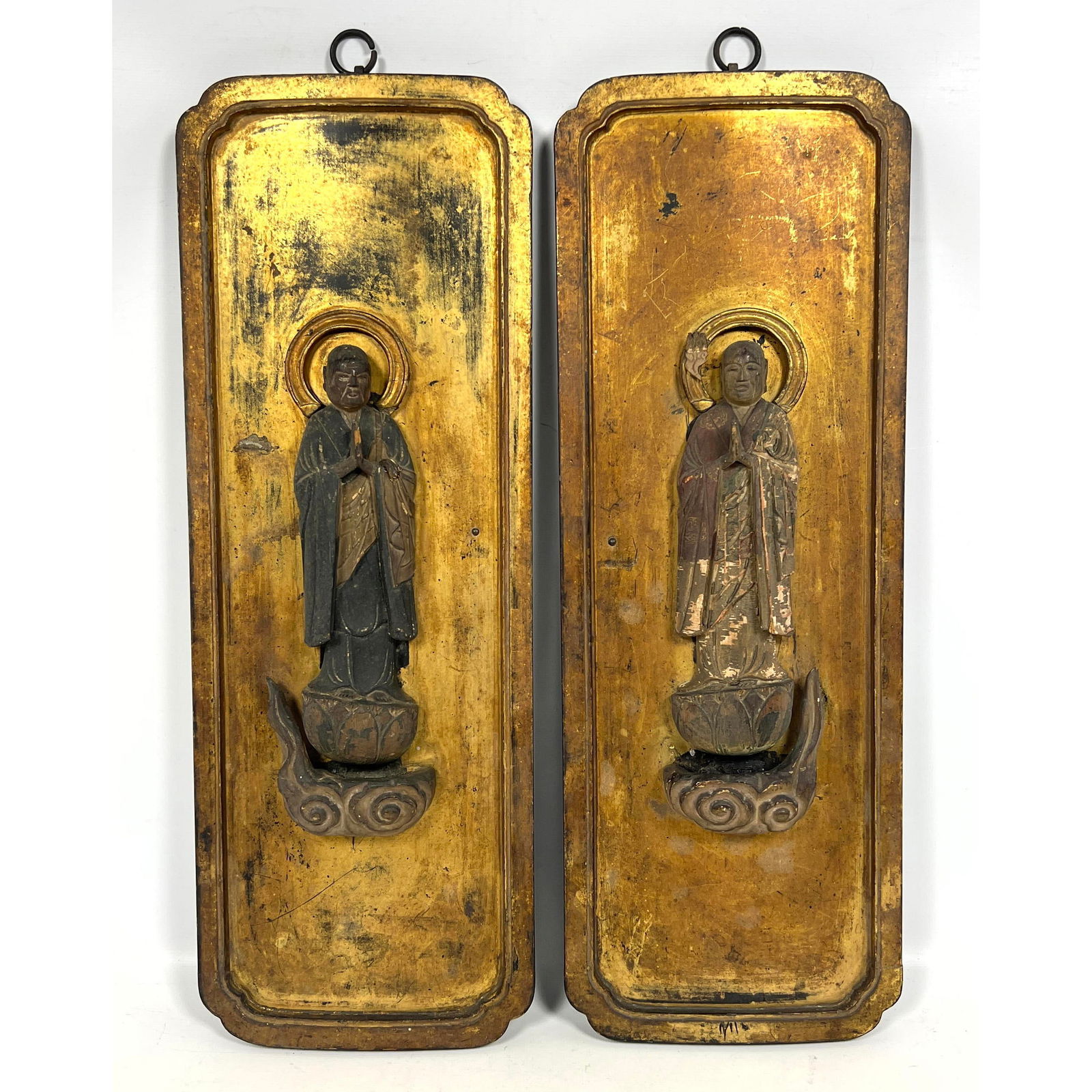 2pcs  Chinese gilt carved wooden plaques (1 of 14)
