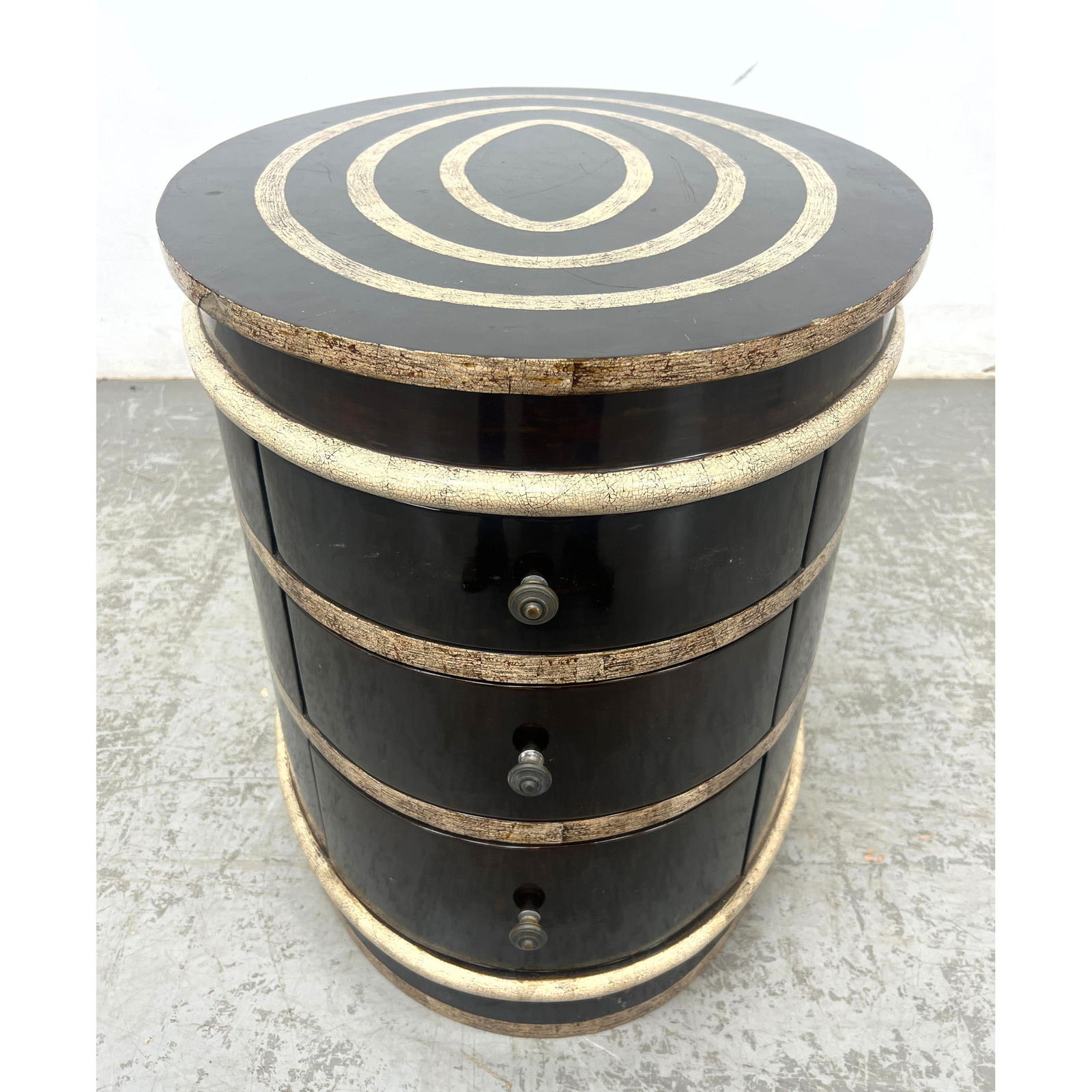 Oval 3 Drawer Stand Table. Banded Details. (1 of 15)