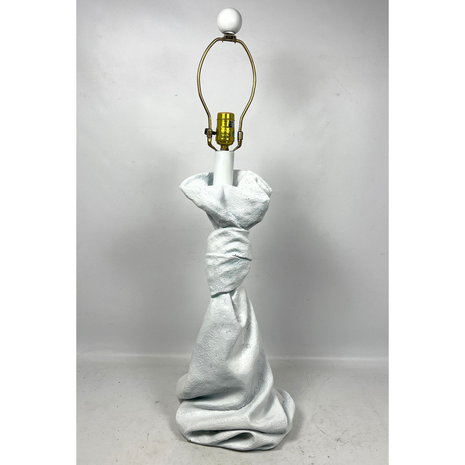 John Dickinson Style Bow and Drape Vintage Table Lamp. Painted White.: John Dickinson Style Bow and Drape Vintage Table Lamp. Painted White. Dimensions: Height: 31 inches, Width: 10 inches, Depth: 9 inches. --- - We offer curbside delivery for most items to NYC, Manhatta