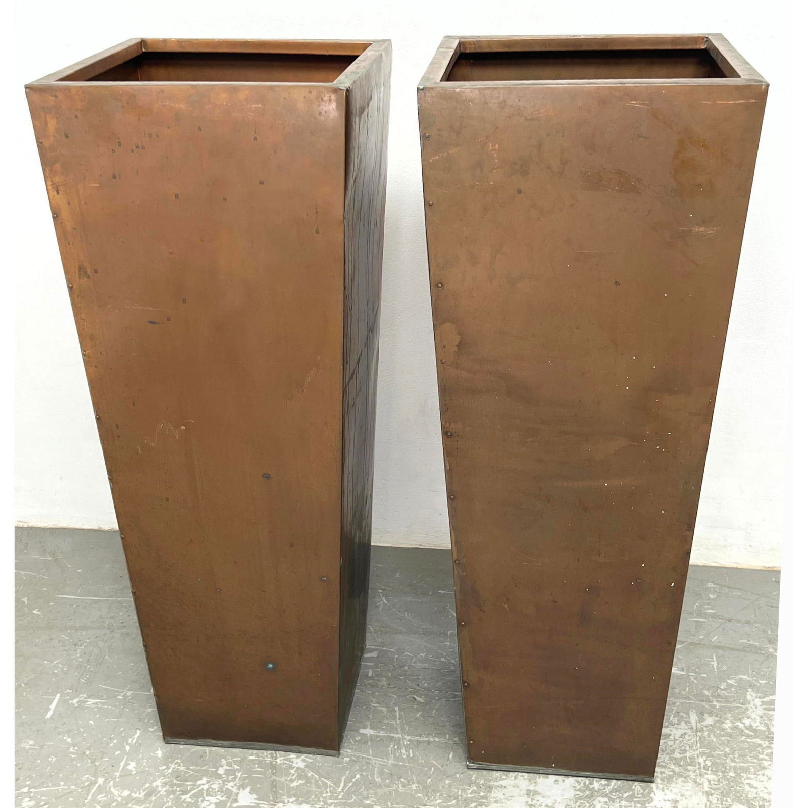 Pr Tall Tapered Copper Planters. Patio. Outdoor. (1 of 8)