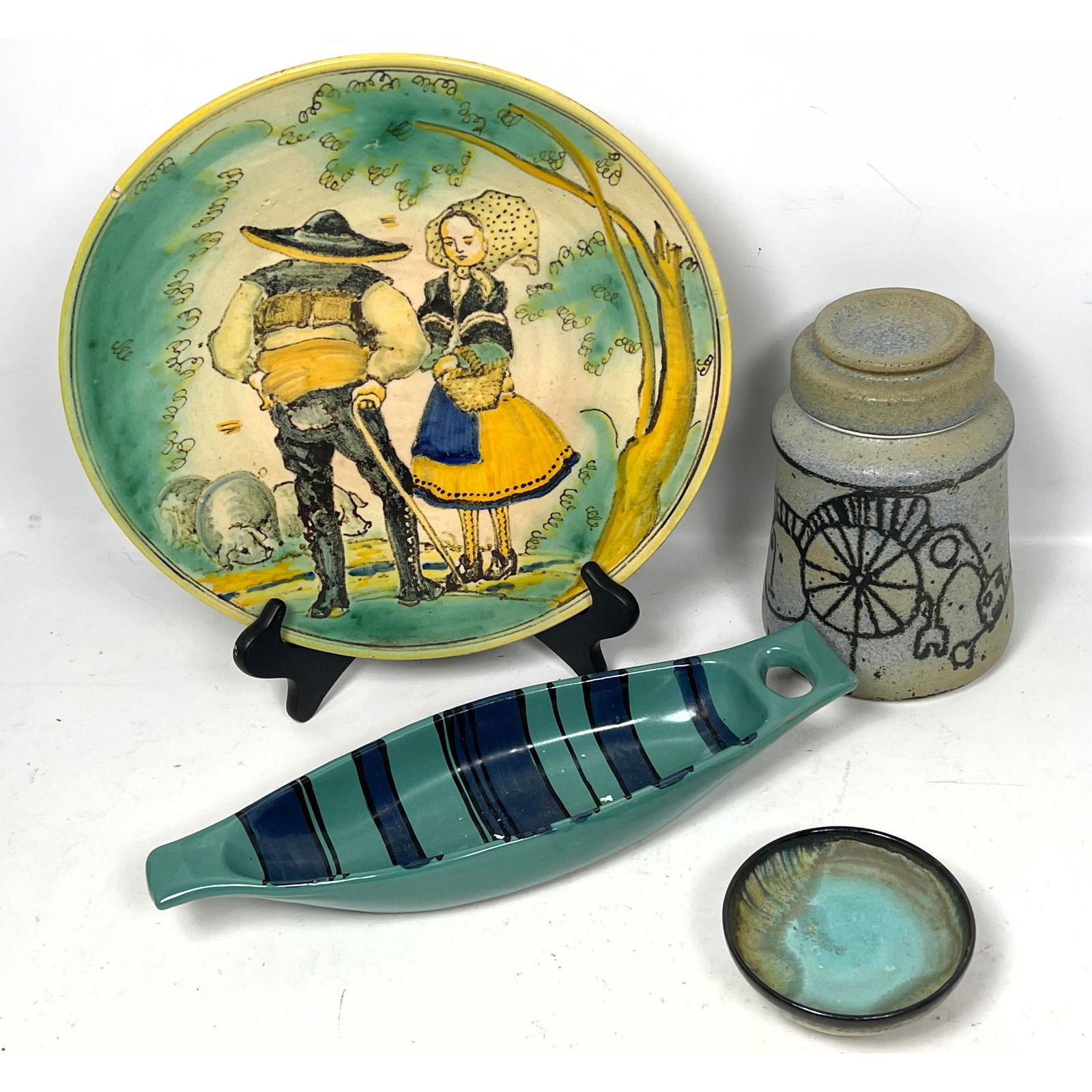 4pcs Raymor Long Decorative Bowl, Lapid of Israel Jar, Small Signed Bowl, Decorative Large Plate: 4pcs Raymor Long Decorative Bowl, Lapid of Israel Jar, Small Signed Bowl, Decorative Large Plate Dimensions: Height: 7.75 inches, Width: 5.5 inches, Depth: 5.5 inches. - Additional Dimensions: Plate H