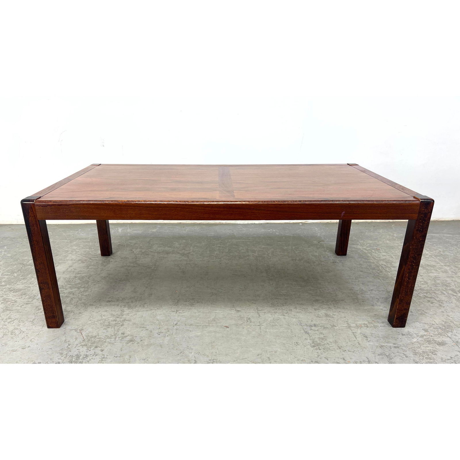 Danish Modern Banded Rosewood Coffee Table. Nice Grain. (1 of 9)