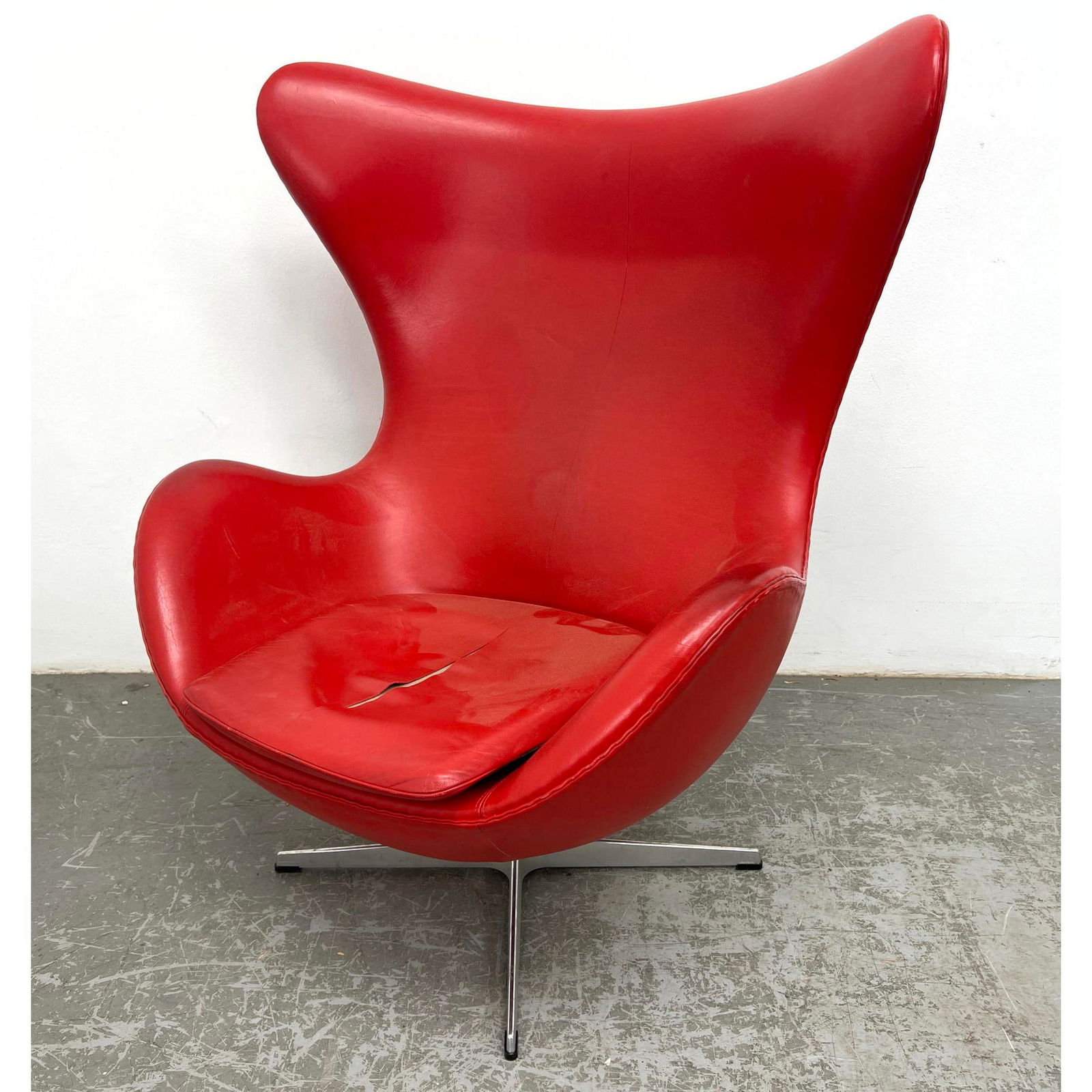 Arne Jacobsen Fritz Hansen Egg Lounge Chair (1 of 13)