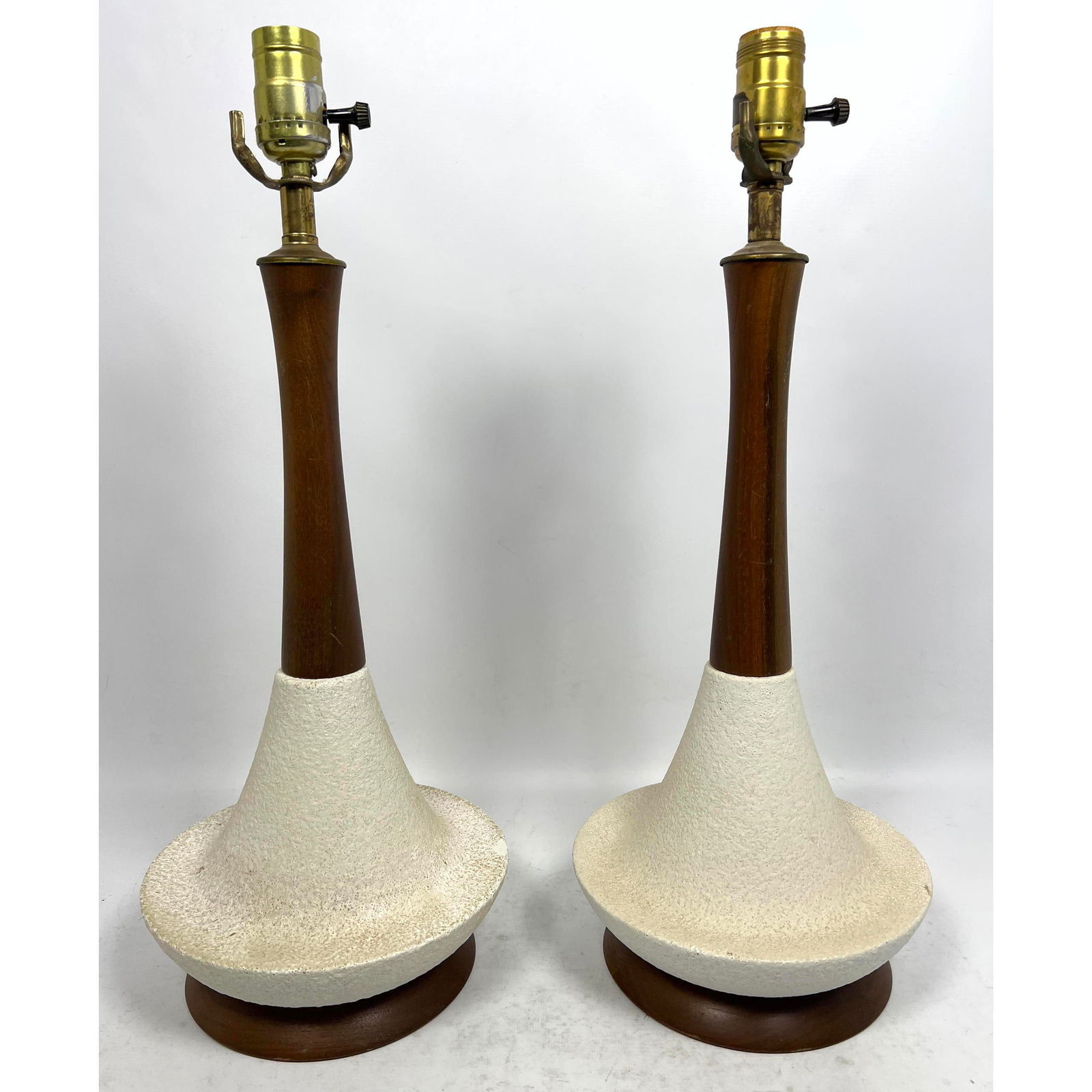Pair 50s Modern Walnut and Pottery Table Lamps. (1 of 11)