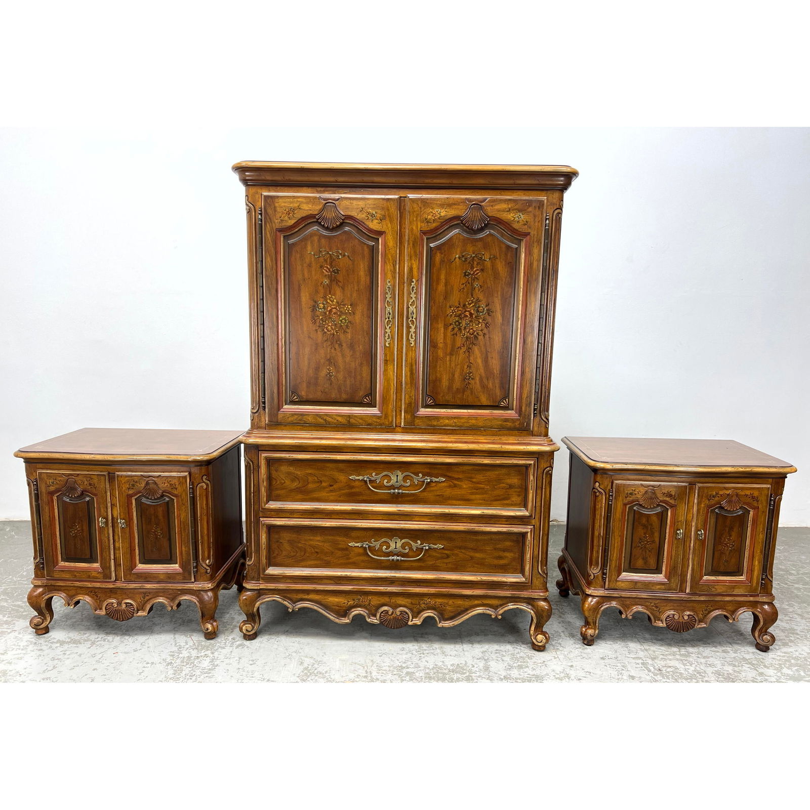 3pc DREXEL HERITAGE French Provincial Bedroom Furniture. Tall Dresser. Pr Night Stands. Paint Decora (1 of 19)