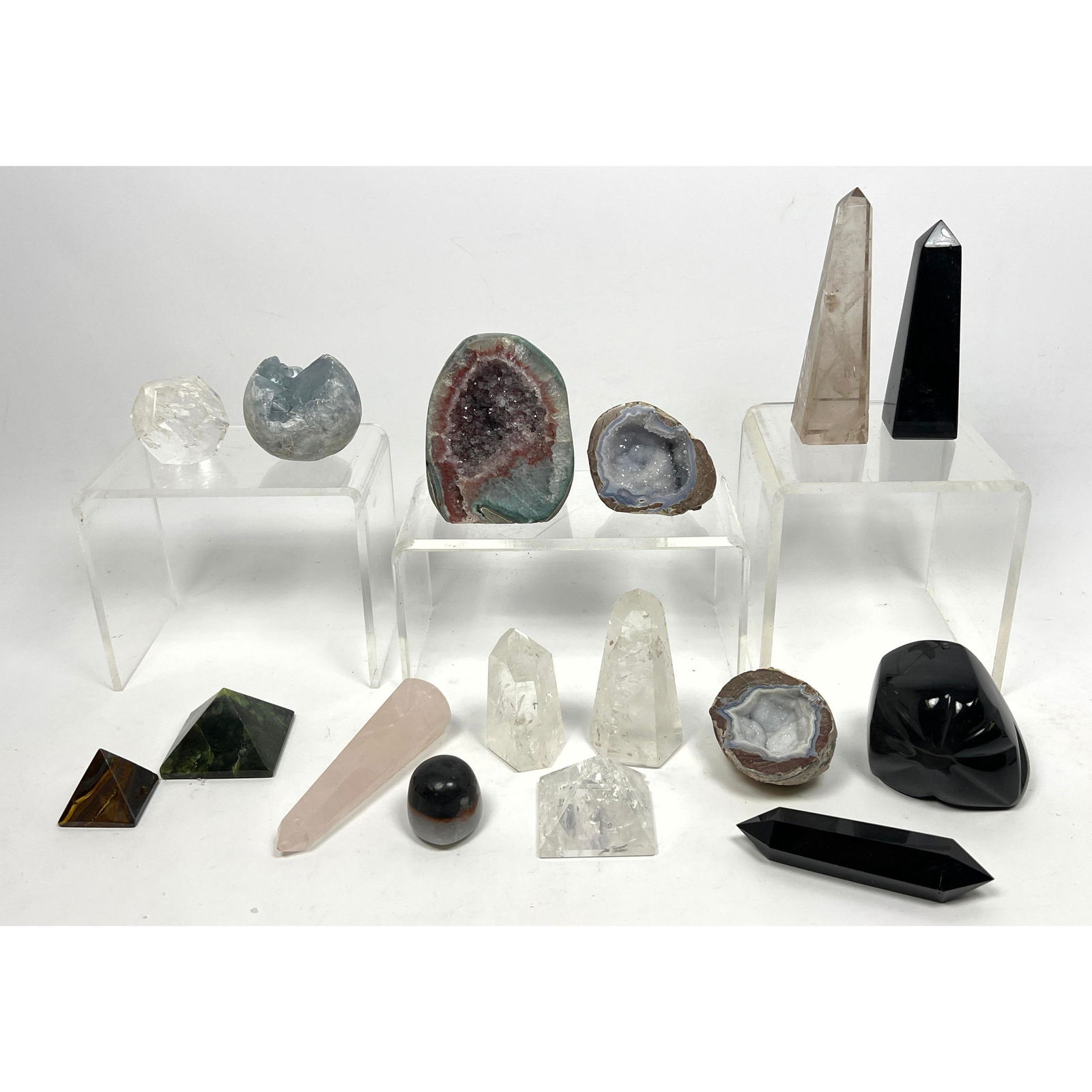 16 Piece Geology rock specimens. Rainbow amethyst, Dugway agate, Crystal Obelisks, Jasper, etc (1 of 15)