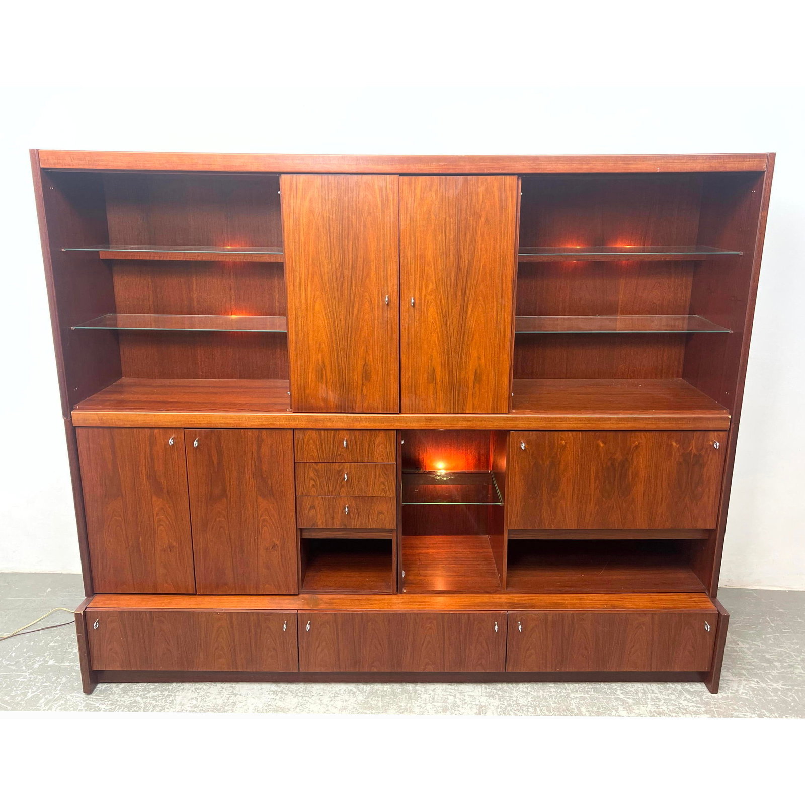 Large Light up Midcentury Wall unit. Made in Belgium. Comes in 5 cabinets and 2 pieces of trim. (1 of 20)