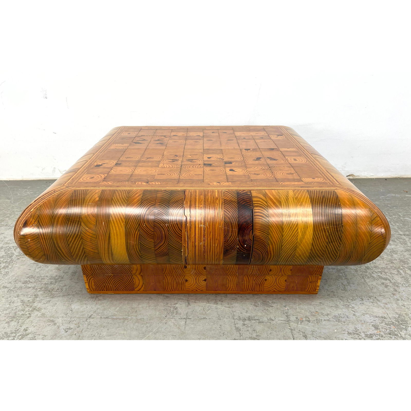 R MITCHELL 1982 American Studio Coffee Table. Composed of tree branch cross section blocks. Organic (1 of 15)