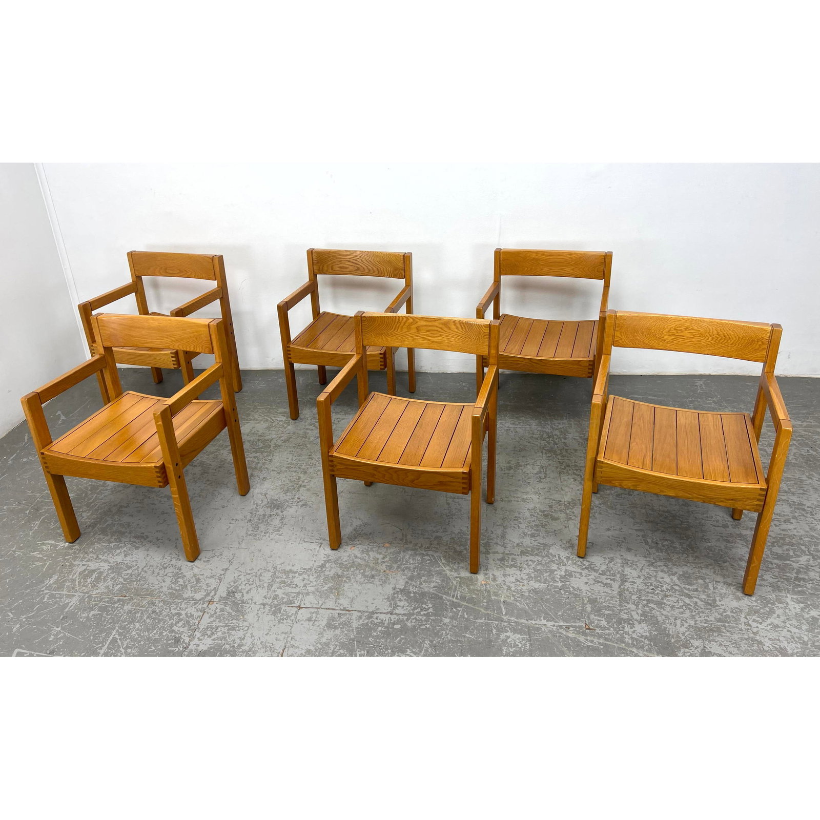6 Mid Century Blonde Combed Oak Arm Dining Chairs. Sturdy construction, well built, corner finger jo (1 of 19)