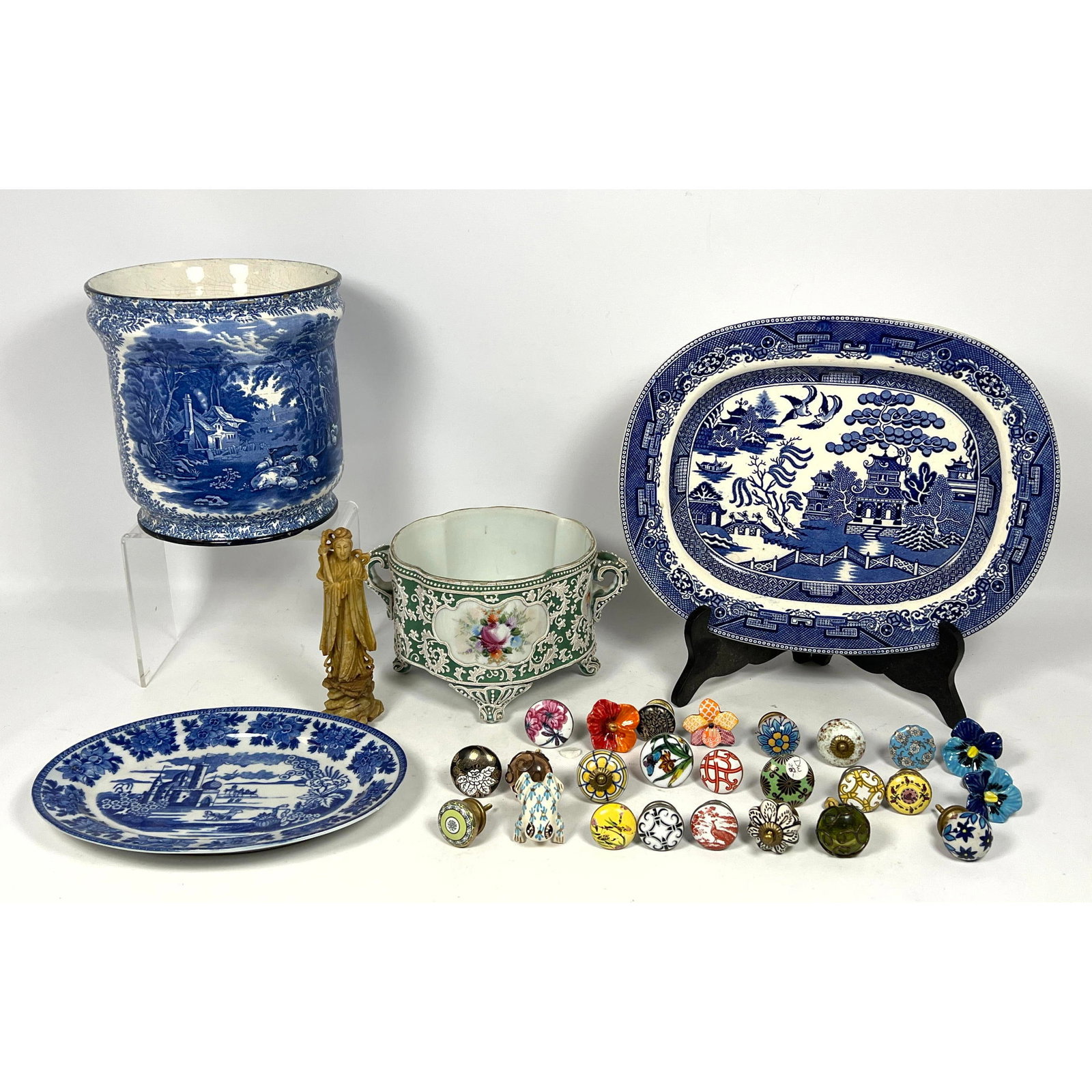 Interesting Eclectic Shelf Lot. Collection 24 Decorative Ceramic Pulls Handles. Blue Transfer Ware. (1 of 20)