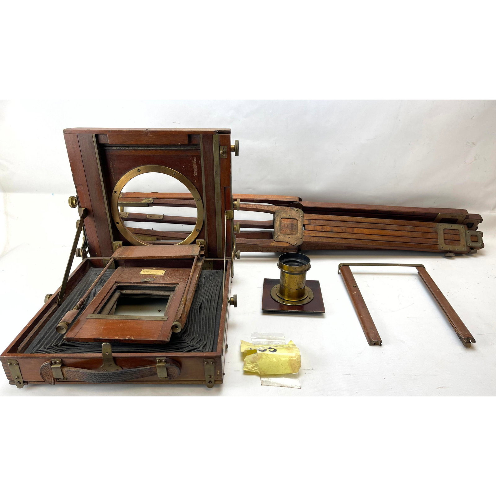 Antique Bellows Camera with Stand. Rochester Optical.: Antique Bellows Camera with Stand. Rochester Optical. Dimensions: Height: 11.75 inches, Width: 10.5 inches, Depth: 11.5 inches. --- US Packing and Shipping charge: In house shipping available. Will be