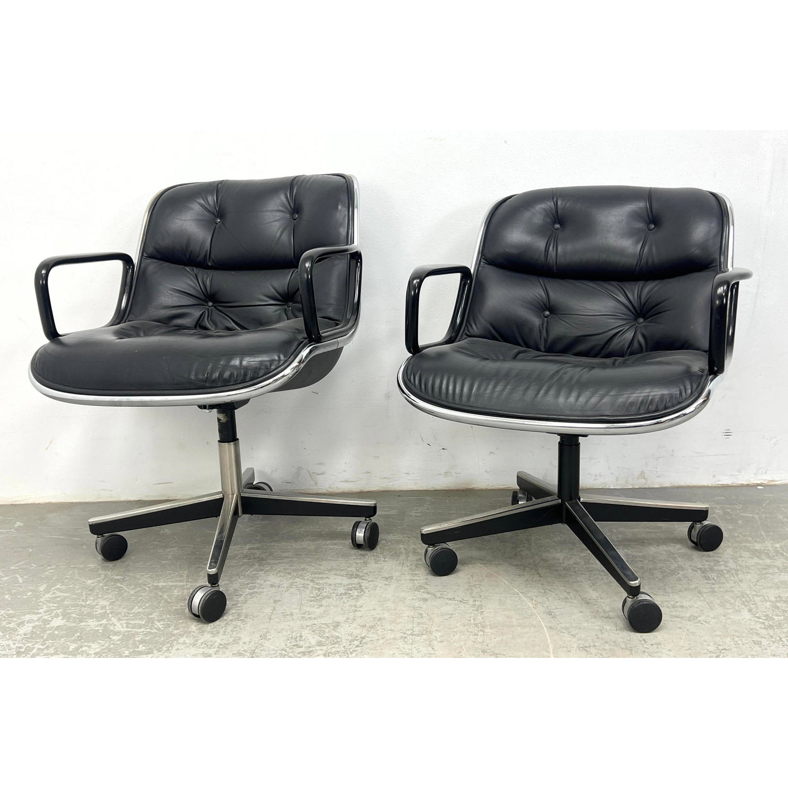 Pair Charles Pollock for Knoll EXECUTIVE CHAIRS. Black Leather.: Pair Charles Pollock for Knoll EXECUTIVE CHAIRS. Black Leather. Dimensions: Height: 33 inches, Width: 26.5 inches, Depth: 26.5 inches. - Seat Height: 20 inches ---