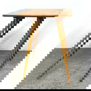 PAUL McCOBB Planner Group Maple Side Table. MCM. Square Top on Long Tapered Legs. Not marked.: PAUL McCOBB Planner Group Maple Side Table. MCM. Square Top on Long Tapered Legs. Not marked. Dimensions: Height: 24.5 inches, Width: 17.5 inches, Depth: 17.5 inches. ---